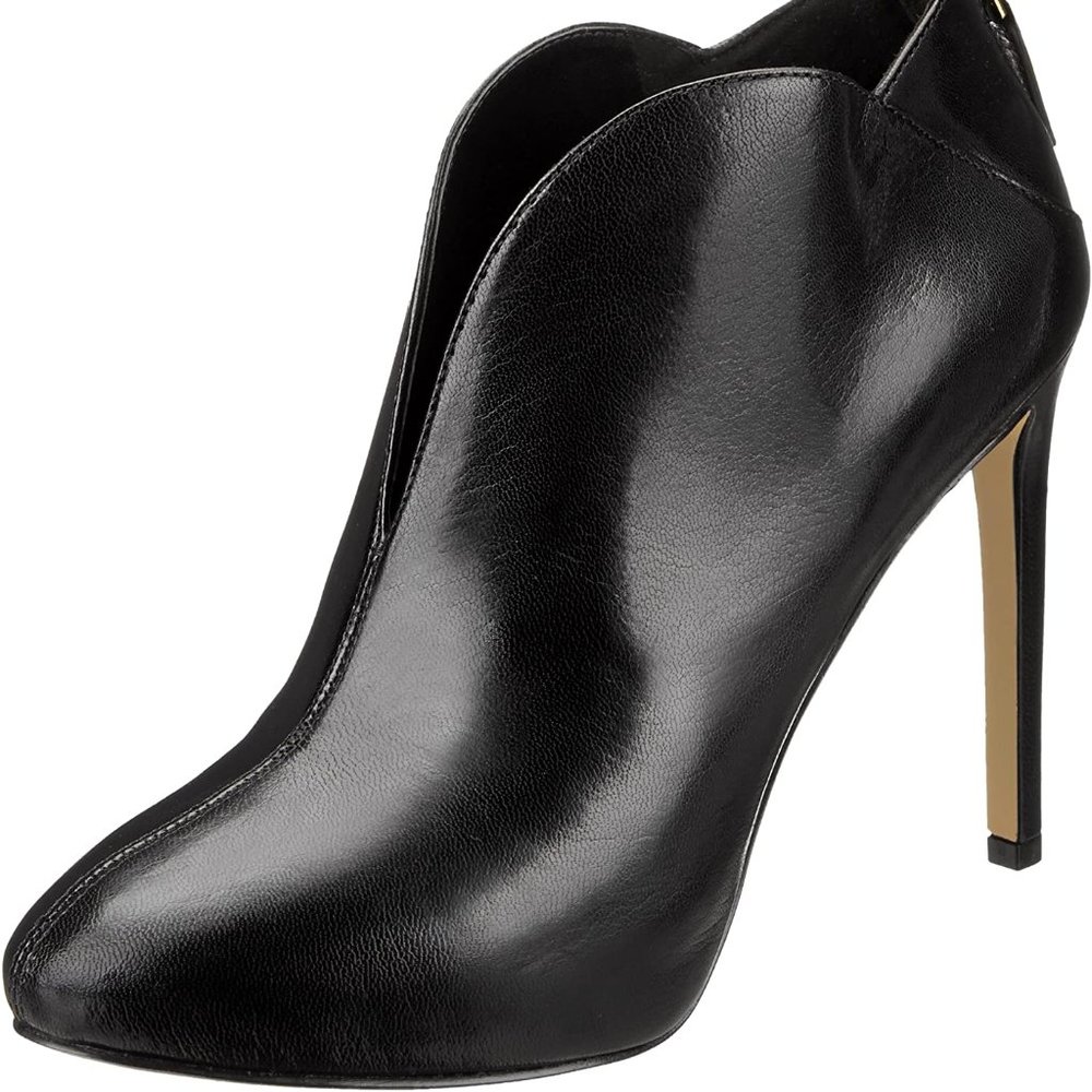 Nine west (nero) shoes size 6 never worn